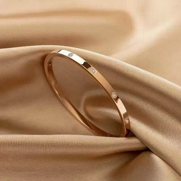 Glamour Charm - Women's Stainless Steel Bracelet - SunglassesMart