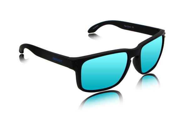 Black Light Weight wayfarer - SunglassesMart