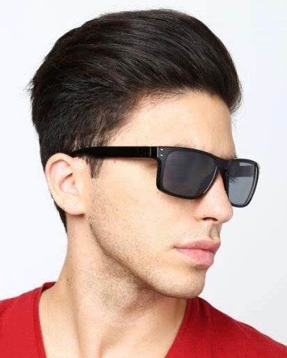 Black Light Weight wayfarer - SunglassesMart